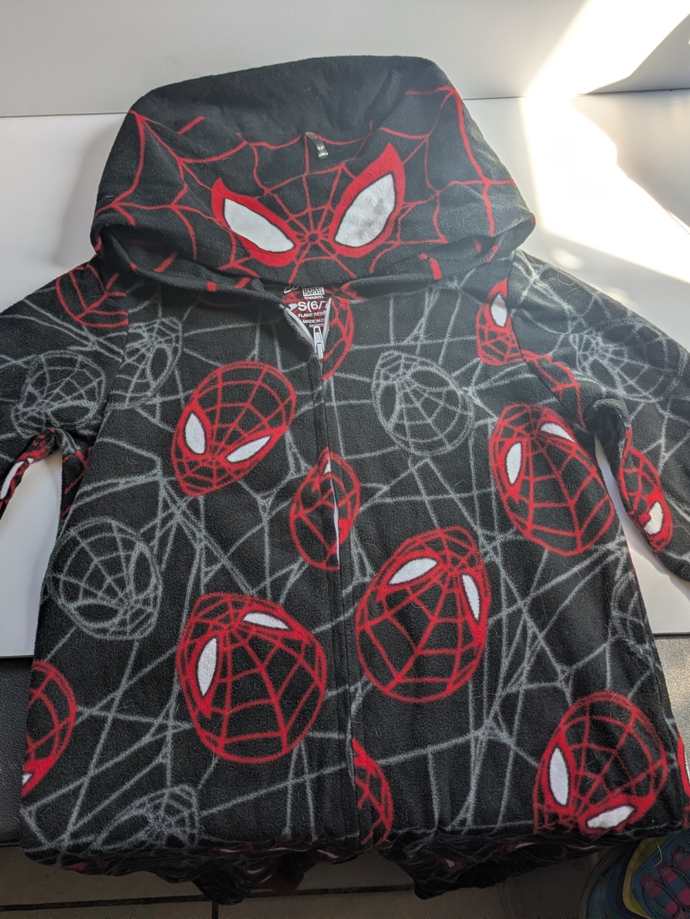 Kids Spider-Man Black & Red Fleece Zip Onzie Size 8/10